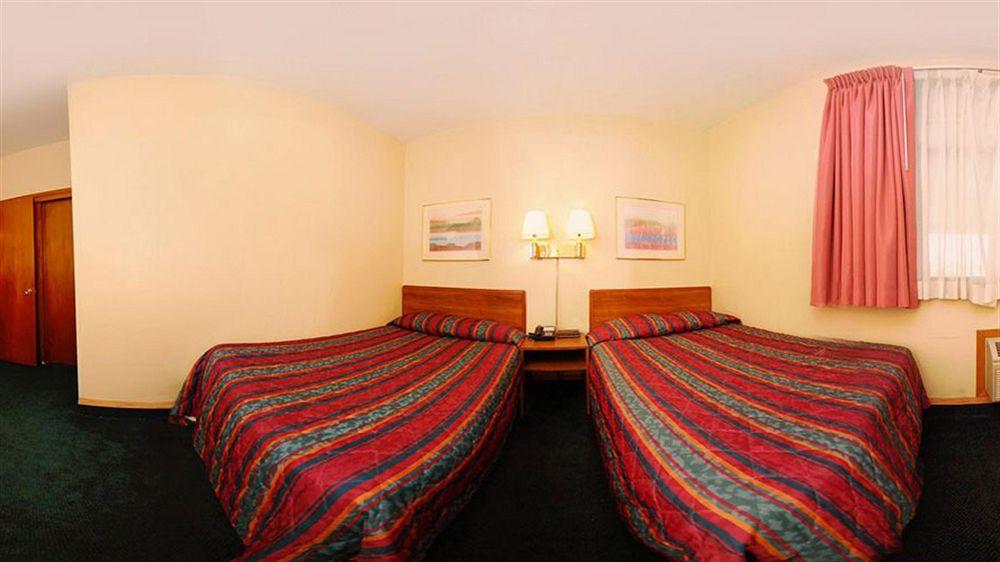 Red Roof Inn Des Moines Exterior photo